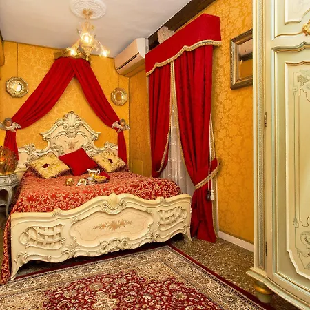 스칼론 델 다지 4* 베니스