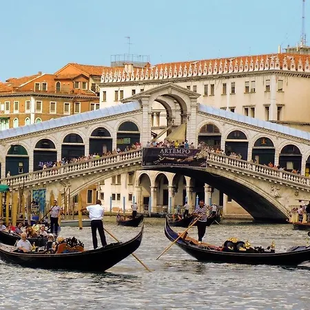 Scalon Del Doge 4* Venedig