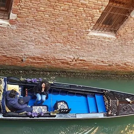 Scalon Del Doge Bed & Breakfast Benátky